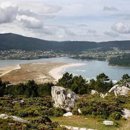 아파트 Paseo Do Anllons *